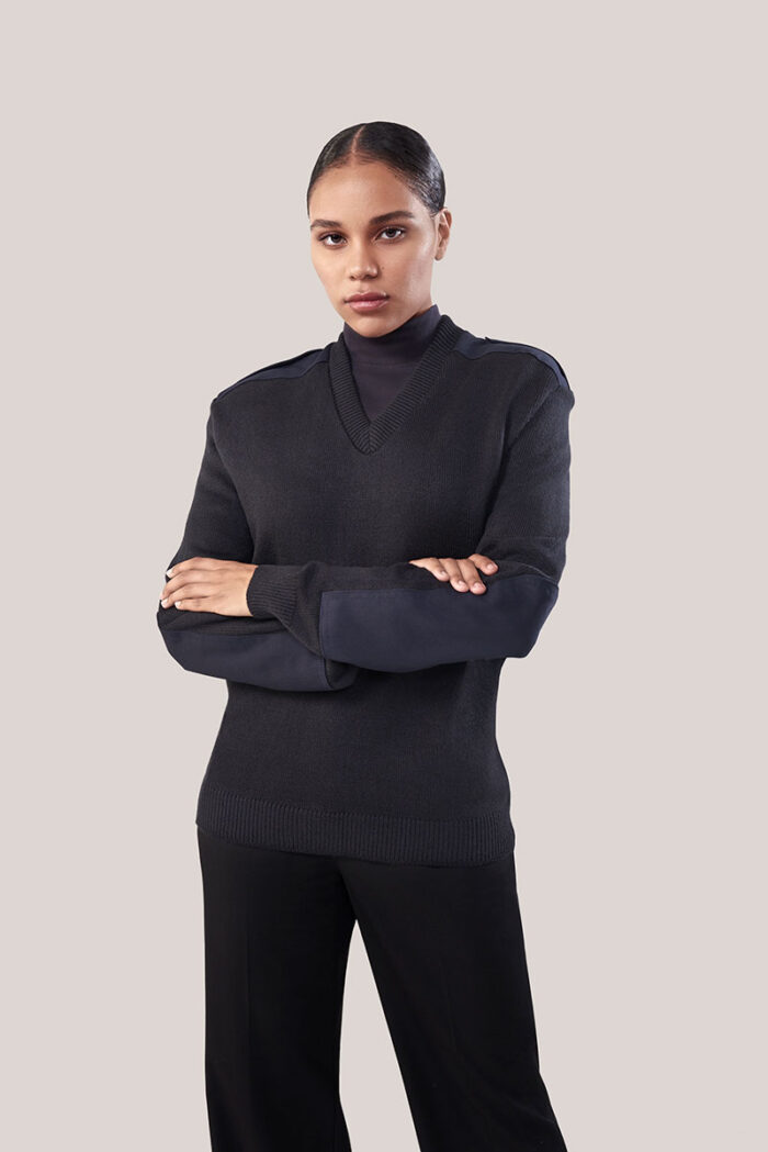 V-Neck “Military”