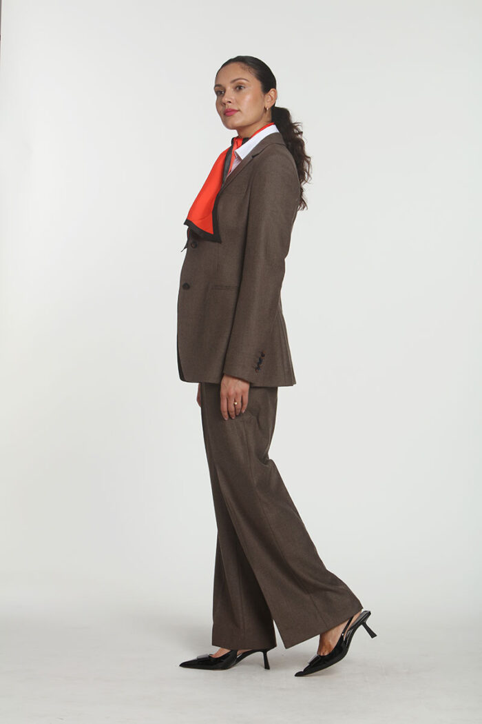 Brown Suit - Image 4